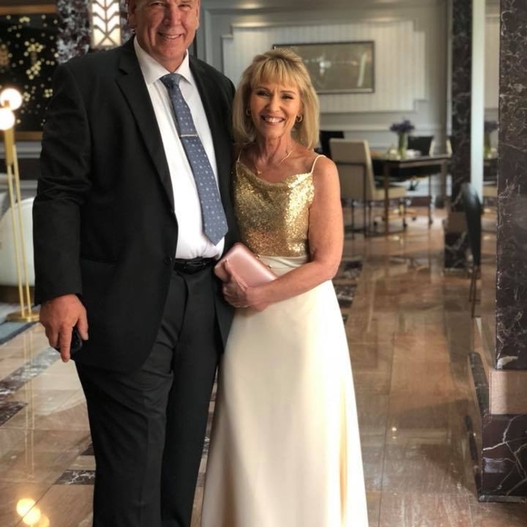 Meet your Posher, Cheryl - Picture 1 of 1